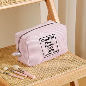 OEM ODM Custom <b>Large</b> Capacity Travel Cosmetic <b>Bag</b> Zipper <b>Gift</b> <b>Bags</b> Leopard Print Cotton Fabric Portable for <b>Christmas</b> <b>Gifts</b> - Product Image 5