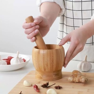 Prensa de Ajo de Bambú Natural, Mortero y Pilón para Hierbas Frescas, Especias y Guacamole, <span class=keywords><strong>Molcajete</strong></span> - Product Image 1