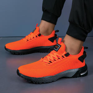 รองเท้าผ้าใบผู้ชายแบบผูกเชือก ผ้าสเตรชและตาข่ายระบายอากาศ พื้นรองเท้าบุนุ่ม น้ำหนักเบา สวมใส่สบาย - Product Image 1