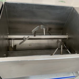 Miscelatore automatico per alimenti per animali domestici con gnocco bivite con motore per polpetta e ripieno di salsicce - Product Image 4