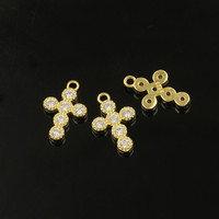 Nouveaux modèles de breloques en argent sterling 925 plaqué or avec zircon pour la fabrication de bijoux