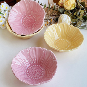 American Style Hand Painted Flower Decor Eco-Friendly Customized Pattern Engraving Technique Ceramic <b>Dinnerware</b> Sets Home Plates - Product Image 4