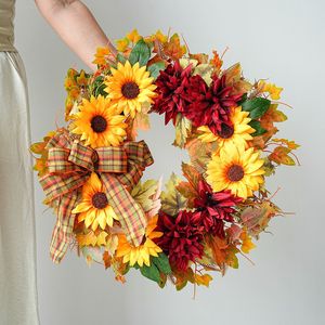 Factory Supply Front <b>Door</b> Artificial Fall <b>Wreath</b> Pumpkin Pine Cone Berry Thanksgiving Harvest <b>Wreath</b> for Indoor Decorations - Product Image 1