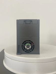 RIQNO A100 4kW AC-DC-AC ไดรฟ์ปรับความถี่สำหรับมอเตอร์ AC แบบเฟสเดียว/สามเฟส แรงดันไฟฟ้าปกติ 220V ควบคุมแบบ V/F สำหรับโซลาร์เซลล์ - Product Image 5