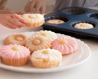 Moule à muffins carré cannelé 12 cavités en acier au carbone antiadhésif, facile à démouler, compatible lave-vaisselle et four, réutilisable