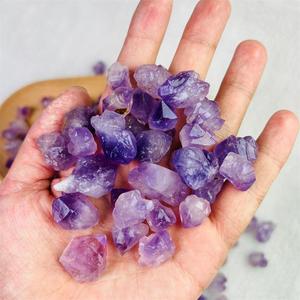 Cristales curativos <span class=keywords><strong>Amatista</strong></span> cruda <span class=keywords><strong>Piedra</strong></span> de caída <span class=keywords><strong>Amatista</strong></span> natural <span class=keywords><strong>Piedra</strong></span> <span class=keywords><strong>en</strong></span> <span class=keywords><strong>bruto</strong></span> <span class=keywords><strong>Precio</strong></span> al por mayor - Product Image 4