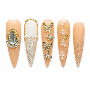 Charmes pour ongles en forme de papillon avec strass dorés et perles, bijoux 3D pour nail art, accessoires de manucure en acrylique - Product Image 1