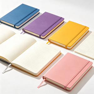 Cuaderno Personalizado A6 con Cubierta de Tela, Páginas de Composición de Tamaño Mini, Encuadernación Cosida con Hilo, Impresión a Todo Color - Product Image 1