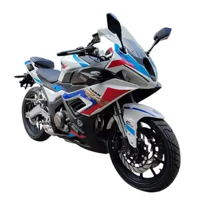 Forte puissance nouvelle tendance 500cc moto Double cylindre 6 vitesses refroidissement par eau EFI ABS moteur à essence motos de course