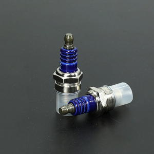 Bougie d'allumage pour tronçonneuse de qualité industrielle et DIY avec guide-chaîne de 12 et 20 pouces, pièces d'outillage OEM personnalisables pour tronçonneuse - Product Image 2
