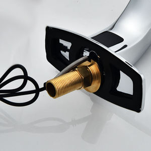 욕실 적외선 온수 분지 탭 터치 리스 손 씻기 자동 센서 수도꼭지 - Product Image 4