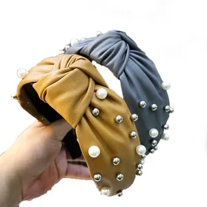 Grosir Pabrik MIO bando kulit PU untuk wanita bando lebar besar aksesori rambut mutiara logam dekorasi kepala