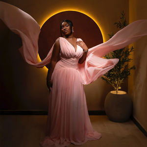 <span class=keywords><strong>Abiti</strong></span> <span class=keywords><strong>da</strong></span> Sera in Chiffon Plissettato di Lusso 2025, <span class=keywords><strong>Abiti</strong></span> <span class=keywords><strong>da</strong></span> Cerimonia con Doppio Scollo a V, Linea A, Personalizzabili per Damigelle - Product Image 6