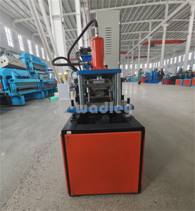 Machine de formage de profilés pour étagères de rangement, machine de formage de rayonnages verticaux, machine pour la fabrication de panneaux en plastique pour le béton - Product Image 6
