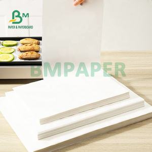 Papier de muffin d'emballages de revêtements de <span class=keywords><strong>cupcake</strong></span> de 45gsm 50gsm pour la catégorie comestible de boulangerie - Product Image 2