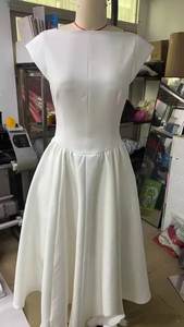 Fabricants de vêtements femmes <span class=keywords><strong>robe</strong></span> <span class=keywords><strong>longue</strong></span> 2025 printemps nouveau Style élégant dos nu taille <span class=keywords><strong>mi</strong></span>-<span class=keywords><strong>longue</strong></span> jupe sans manches <span class=keywords><strong>robe</strong></span> froncée - Product Image 5