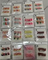 Uñas Postizas Cuadradas de Almendra FAT FAT, Mezcla Aleatoria, Cobertura Completa, ABS, Estilo Salón, Diseño Elegante y Moderno