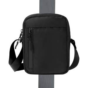 Sac de sport magnétique pour hommes et femmes, petit sac de sport pour femmes et hommes, porte-bouteille d'eau pour la salle de sport, pochette pour tee de golf, travail et sports - Product Image 1