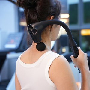 OEM Masajeador corporal de mano eléctrico inalámbrico de 5 velocidades Nuevo martillo de percusión Pistola de masaje muscular de espalda con 5 opciones de velocidad - Product Image 1