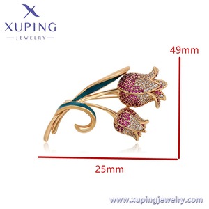 A00669935 Joyería XUPING, Broche de Moda de Cobre con Baño de Oro de 18k, Diseño de Flor de Tulipán con Circonita Cúbica Sintética - Product Image 2