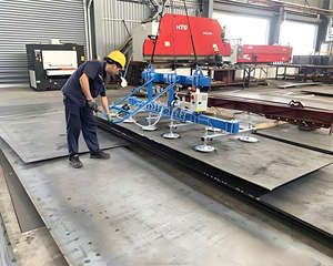 Ventouse <span class=keywords><strong>de</strong></span> levage métallique multi-tailles personnalisée avec certification CE, alimentée par batterie et rotation à 360° pour usage en construction - Product Image 1