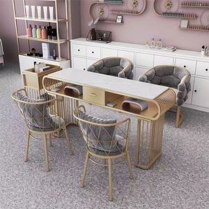 Ensemble table et chaises de manucure en marbre de luxe léger, table de manucure multi-personnes en fer forgé pour application en salon de manucure - Product Image 6