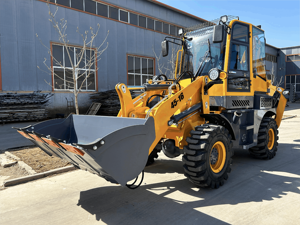 व्हील लोडर 5200 किलोग्राम मिनी लोडर बैकहोए को मानव इंजीनियरिंग डिजाइन एयरो सीट के साथ 1500 किलोग्राम भार SNSC45-16 रेटिंग दी गई है। - Product Image 5