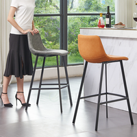 Tabouret de bar Faux cuir hauteur chaise bjflamingo tabourets de bar avec dos pieds en métal