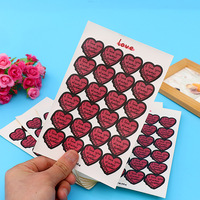 Feuilles d'autocollants personnalisés en forme de cœur pour la Saint-Valentin, autocollants en papier rouge en forme de cœur pour emballages cadeaux, enveloppes, albums photo