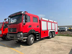 Camions de pompiers CLW de haute qualité, équipement de lutte contre les incendies, prix des camions de pompiers 6x6 à vendre - Product Image 4