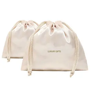 Pochettes d'emballage de bijoux en satin portables sacs en soie à double cordon avec pochette à bijoux compacte imprimée de logo personnalisé