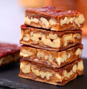 Dried Fruits and <strong>Nuts</strong> Pie Red <strong>Dates</strong> <strong>With</strong> Walnut Kernel - Product Image 4