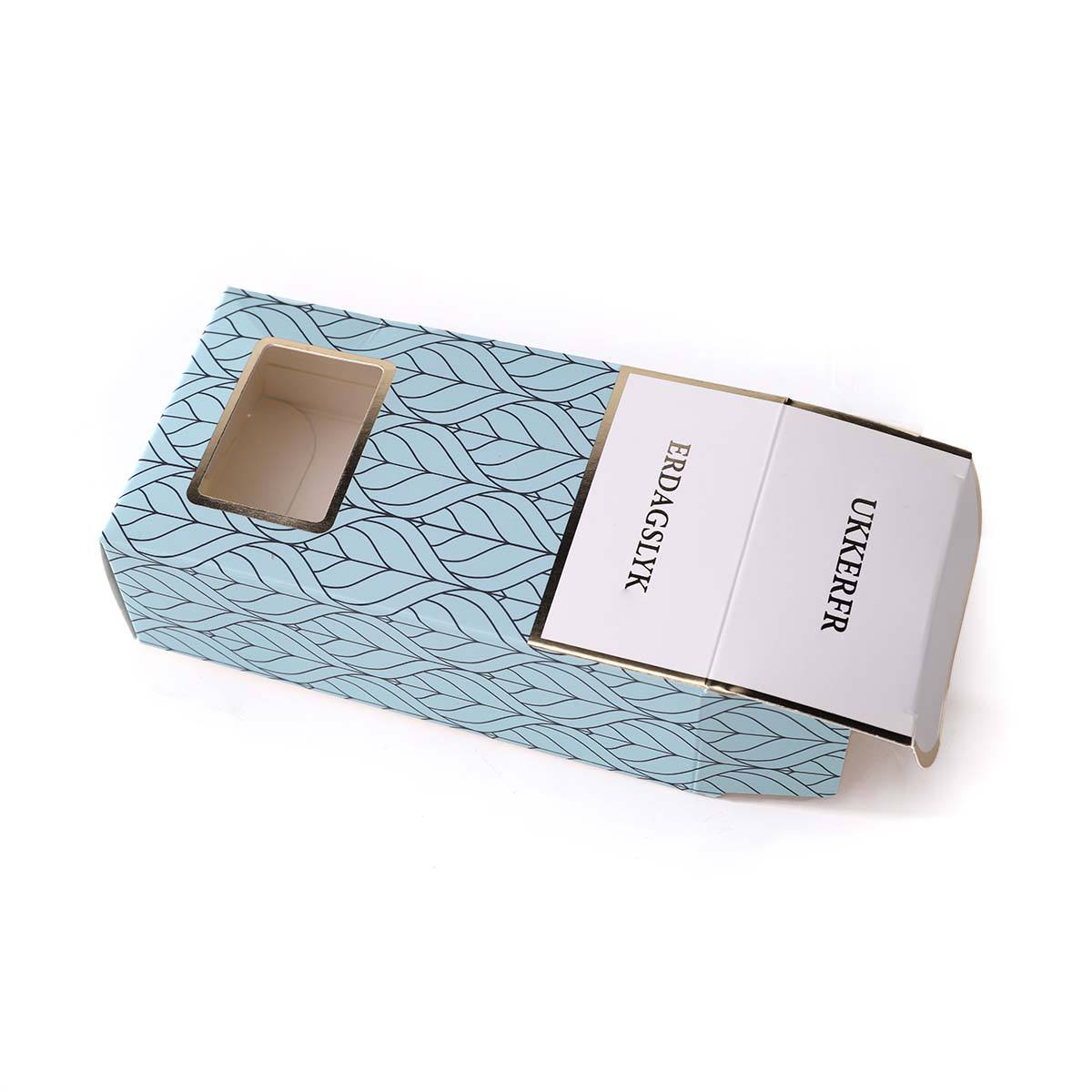 สีน้ำเงิน