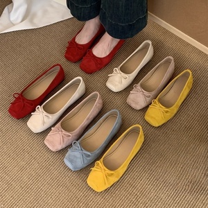 35-40 2025 New Style Women's Ballet Bow <b>Soft</b> Mouth Flat <b>Shoes</b> Red Court Walking <b>Shoes</b> - Product Image 1