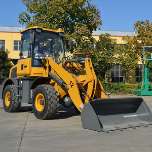 Mini-chargeuse compacte agricole populaire à faible prix, capacité de 1500 kg, 2 places, à vendre - Product Image 4