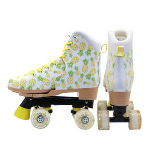 Vente chaude adulte clignotant planche à roulettes pas cher 4 roues <span class=keywords><strong>Quad</strong></span> patins à roulettes pour hommes femmes réglable chaussures de patinage à roulettes - Product Image 2