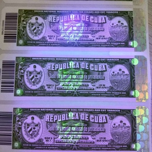 Sellos Verdes Cubanos Personalizados con Códigos Impresos, Adhesivos para Humidores de Cigarros, Anillos Antifalsificación para Cigarros - Product Image 1