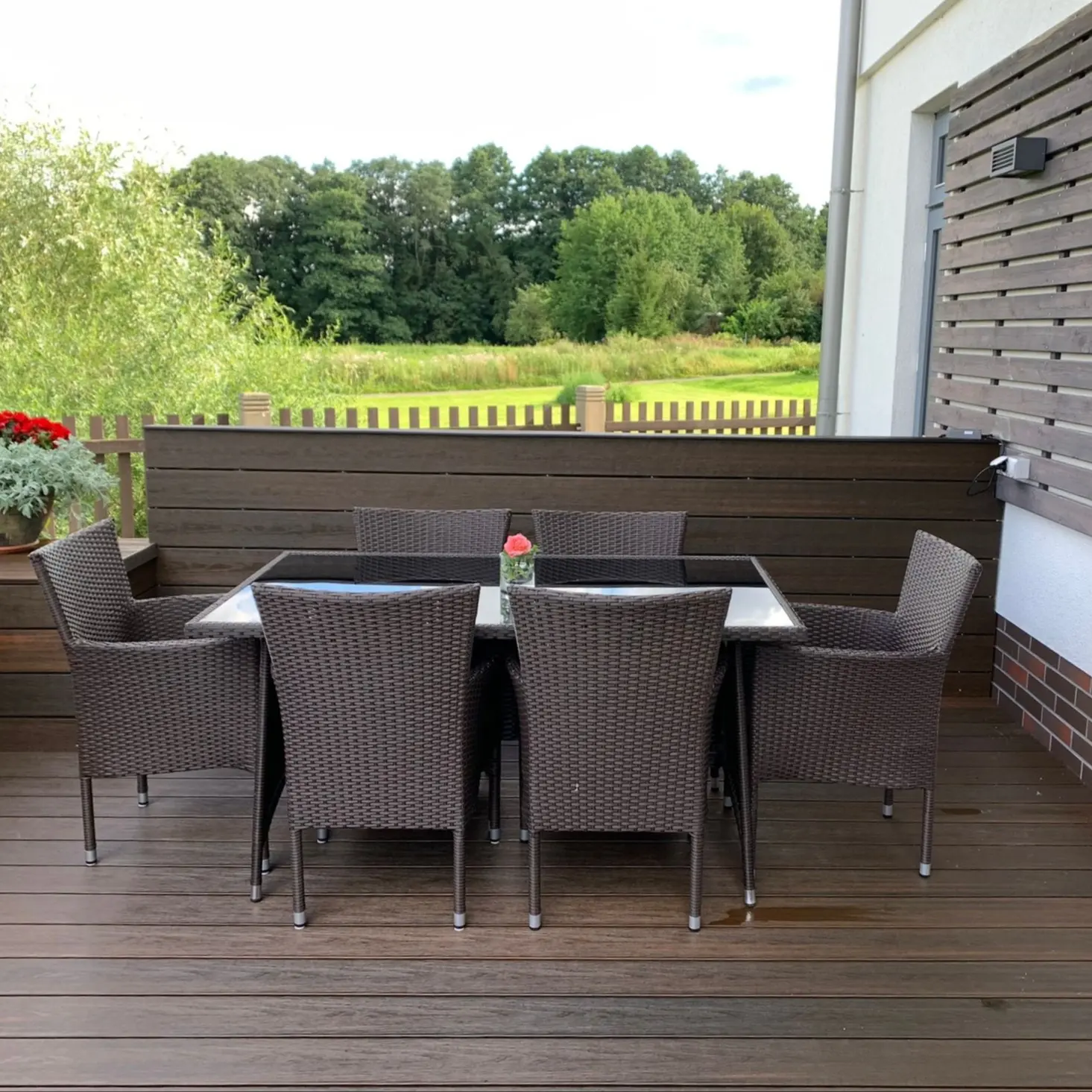 WPC Co-Extruded Terrace decking from European manufacturer 148*20mm quick delivery and excellent quality