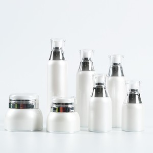 Botellas acrílicas con bomba de 30g 50g 100ml 150ml para cremas y lociones, envases cosméticos al vacío con cabezal dosificador. - Product Image 1