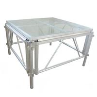 Plateforme de Scène Mobile Extérieure en Alliage d'Aluminium Double Couche Antidérapante Antirouille Conception Modulaire Podium de Concert Intérieur Treillis Personnalisé