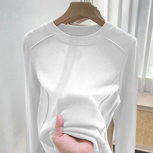 2024 nuevo hilo coreano mujer moda camiseta Base camisa Color <span class=keywords><strong>s</strong></span>ólido cuello redondo interior Otoño Invierno abrigo - Product Image 6