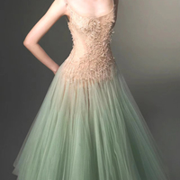 Bettergirl 2025 neues vietnamesisches Nischen-Design Spitzen-Patchwork mintgrünes Trägerkleid aus Netzstoff