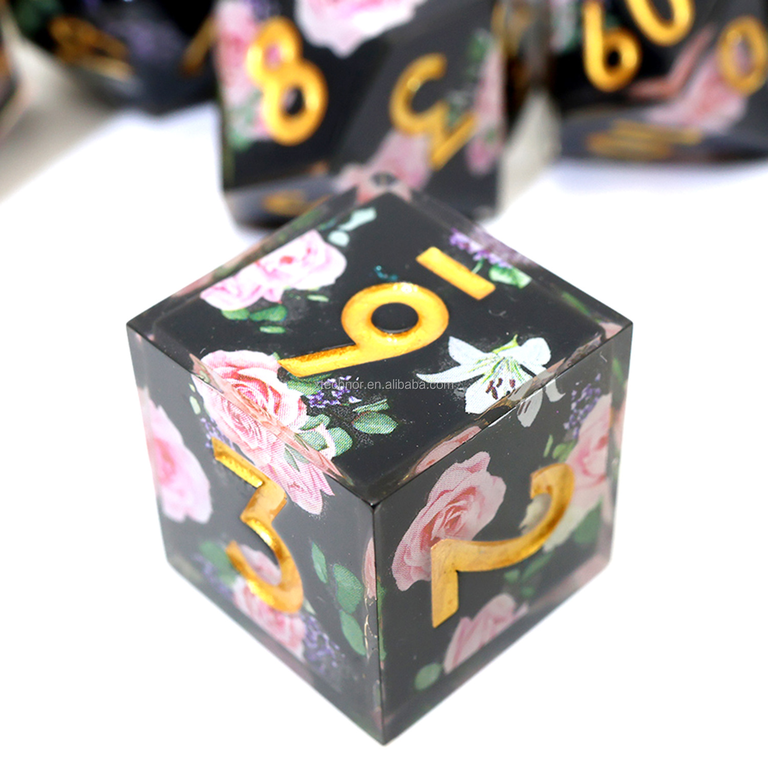 Rosa oscura L4