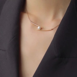 Collar con Colgante de Palillos Bañados en Oro de 14K, Perla Koya Natural de Agua Dulce, Exquisito Collar de Clavícula Individual para Mujer - Product Image 1