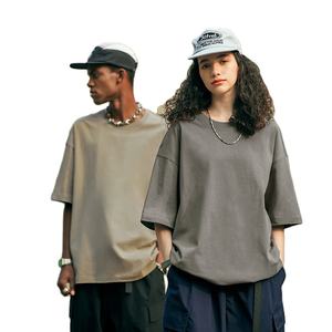 T-shirt vierge personnalisé 220 GSM pour homme, coupe oversize, unisexe, streetwear, t-shirt uni épais pour impression streetwear - Product Image 3