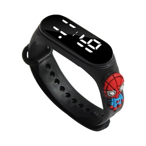 Reloj Infantil Creativo con Diseño de Personajes de Dibujos Animados como <span class=keywords><strong>Spiderman</strong></span>, Cerdito y Conejito, Reloj Deportivo para Estudiantes, Resistente al Agua, con Pantalla Táctil LED Digital - Product Image 6