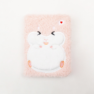 Carnet A5 Kawaii Mignon avec Couverture en Peluche Douce pour Étudiants et Enfants – Mini Journal Animalier Dessin Animé Moelleux - Product Image 1