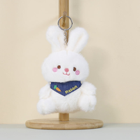 En gros, Porte-clés pendentif en peluche lapin mignon avec écharpe de dessin animé, mini jouet en peluche, décoration de sac