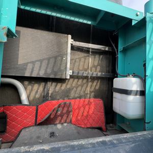 Excavatrice hydraulique sur chenilles d'occasion Kobelco SK350D/SK350LC, 35 tonnes, importée du Japon, équipée d'une pompe Hino, en bon état de marche - Product Image 5