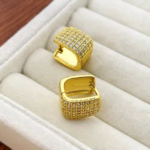 FOXI produced and wholesaled 18k gold plated shell hoops earrings trendy girls 925 silver fancy hoop earrings for women